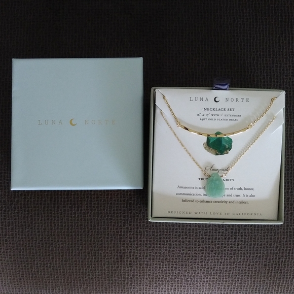 Luna🌙 Norte Double✌️ Gold Necklace Set - Picture 11 of 14